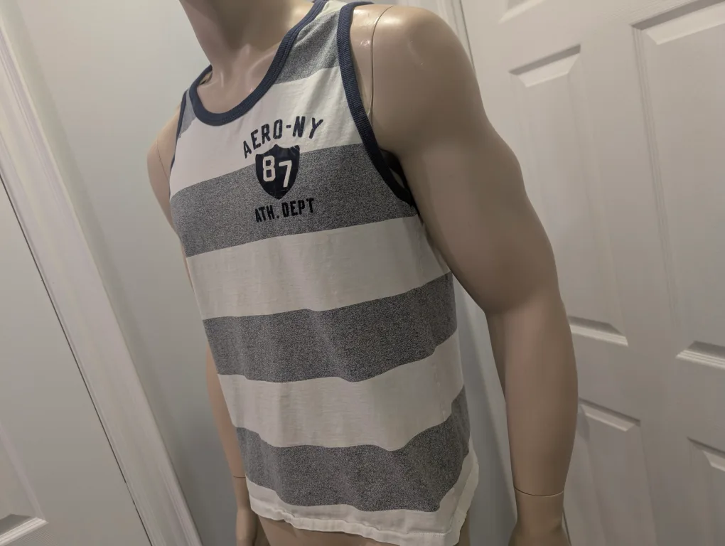GUC - Men's Aeropostale Tank Top image indicator(3)