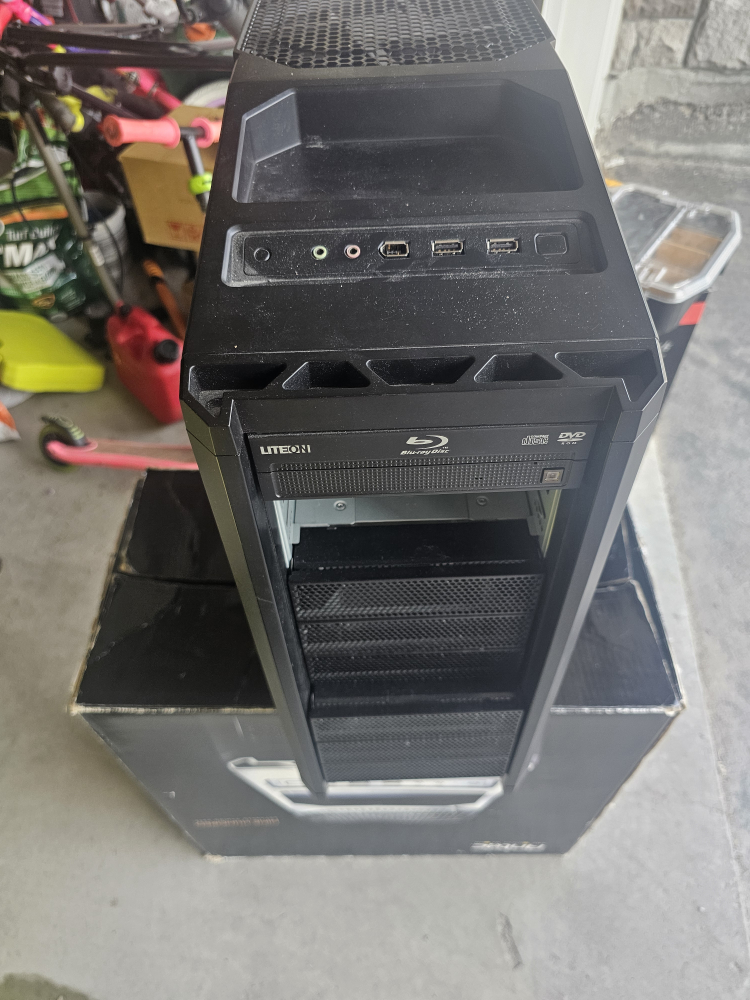 Antec Nine Hundred Advanced Gaming Case