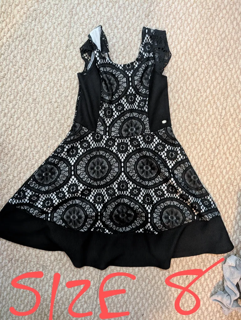 Bundle of adorable girls' dresses $5 ea image indicator(6)
