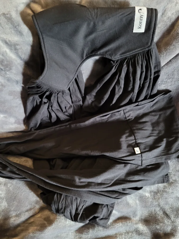 Konny Baby Wrap Carrier - Black image indicator(3)