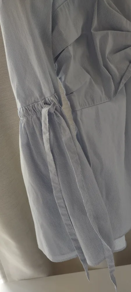 (NEW) Chelsea 28 Striped Blouse image indicator(5)