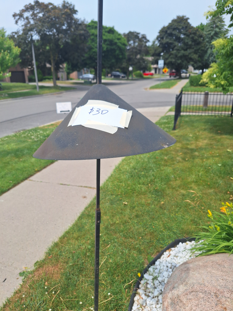 Metal Bird Feeder Stand - photo 3