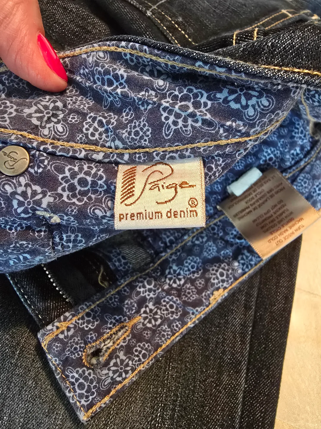 Paige Denim Jeans image indicator(7)