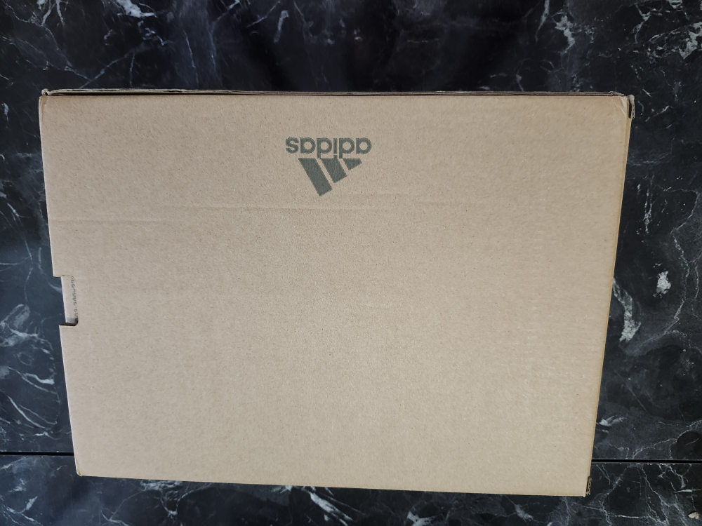 Adidas Yeezy Slide - Size 9