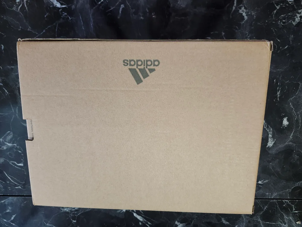 Adidas Yeezy Slide - Size 9 thumbnail