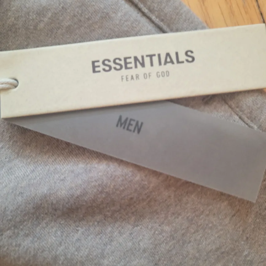 Essentials Fear of God Men's Shorts image indicator(3)