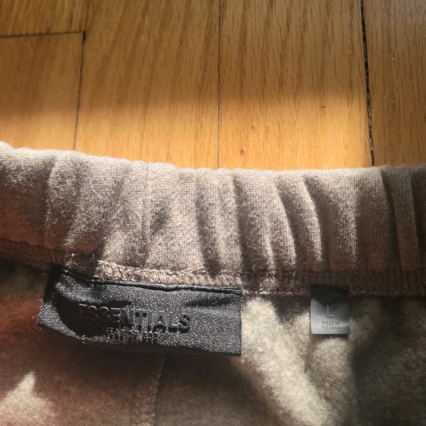 Essentials Fear of God Men's Shorts image indicator(4)