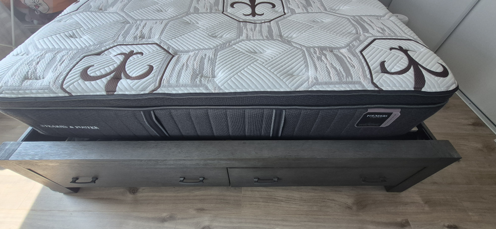 The Brick- King Size Bed frame with mattress - photo 2