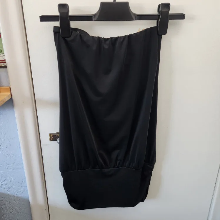 Black Strapless Top - XS/TP image indicator(2)