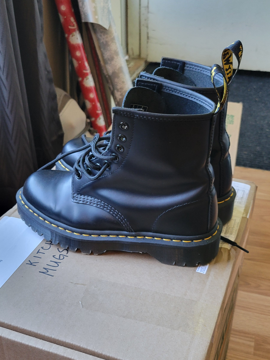 Dr. Martens 1460 Bex Black Leather Boots - US 7