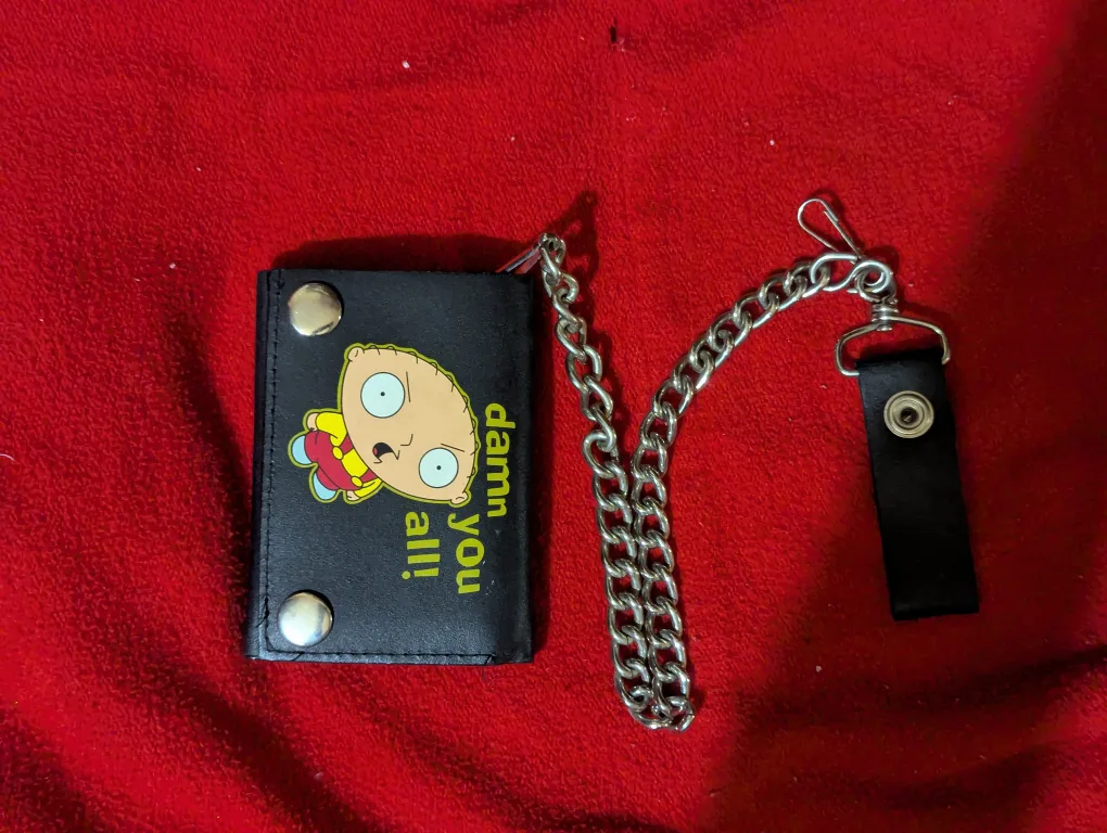 Family Guy Stewie Chain Wallet image indicator(3)