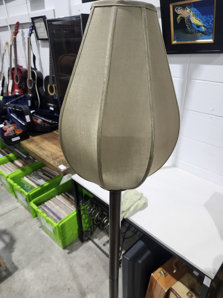 Tall standing lamp - photo 5