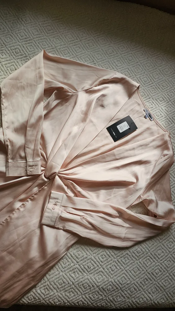 Fashion Nova Baby Pink Knot Front Dress image indicator(3)