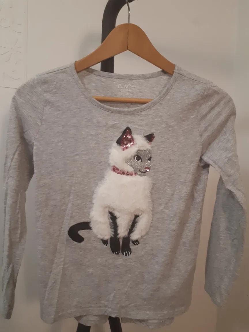 Girl's Dresses and T-shirts Bundle, Size L, 10-12 image indicator(9)