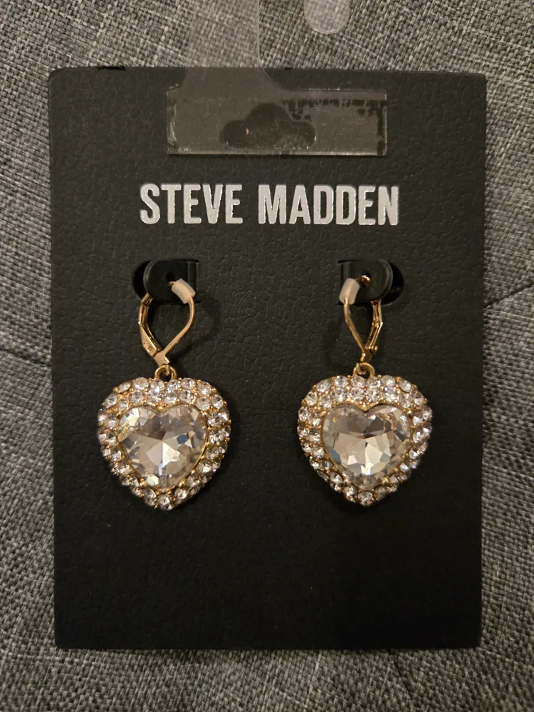 Steve Madden Heart Drop Earrings - New thumbnail