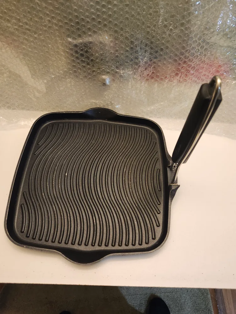 Used Starfrit Cast Aluminum Grill Pan image indicator(3)