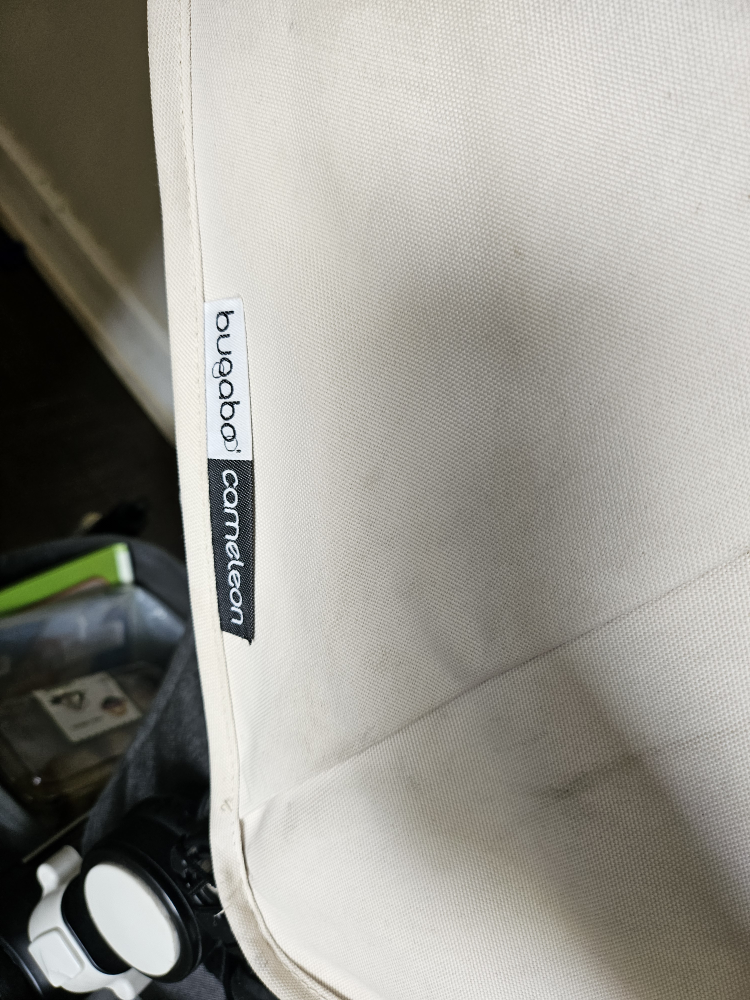 bugaboo camelion stroller with bassinet - photo 2