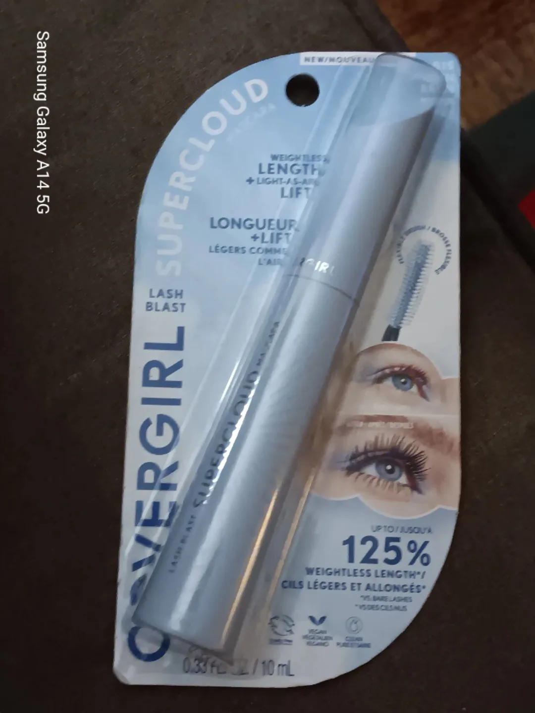 New COVERGIRL Super Cloud Mascara - thumbnail