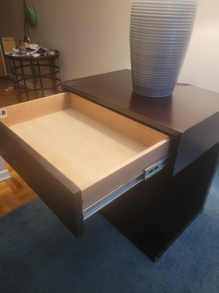 Dark Wood Nightstand 🥕 - photo 3