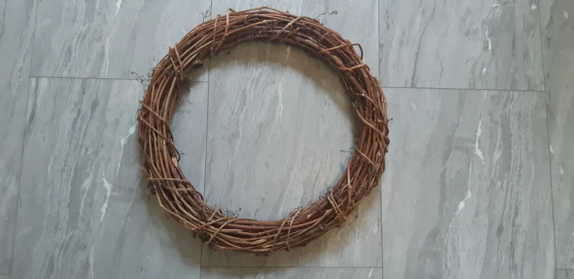 Handmade Grapevine Wreath - 16 inch thumbnail