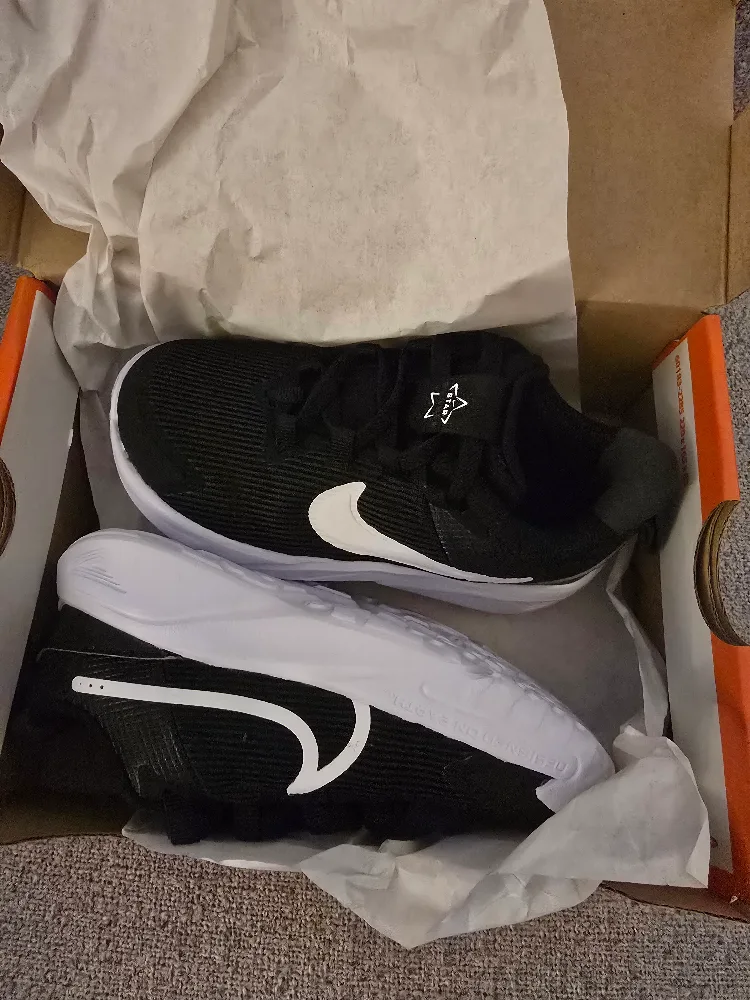 Brand New Nike Star Runner 4 NN (TD) Size 10C - New in Box! thumbnail