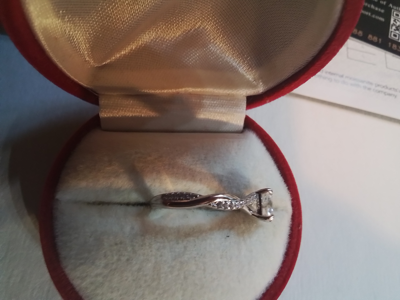 New Certified Sterling Silver Moissanite Ring, Size 7 - photo 3