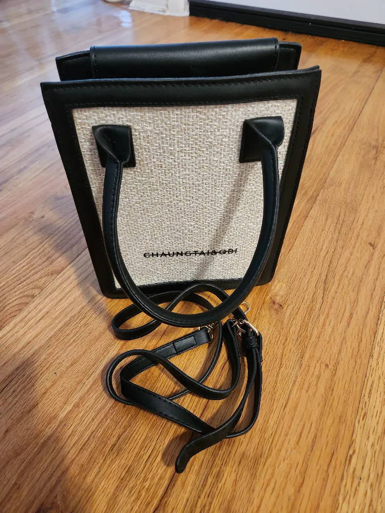 CHAUNGTAI&QBI Black & Beige Mini Tote Bag image indicator(2)