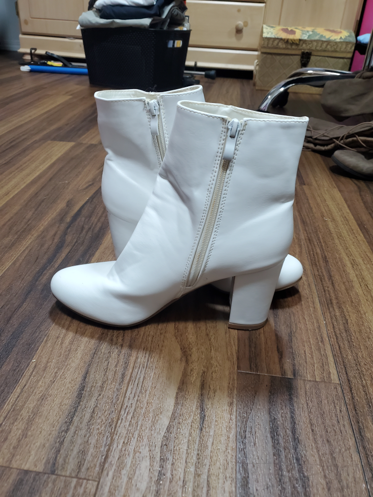 White Heeled Ankle Boots - photo 2