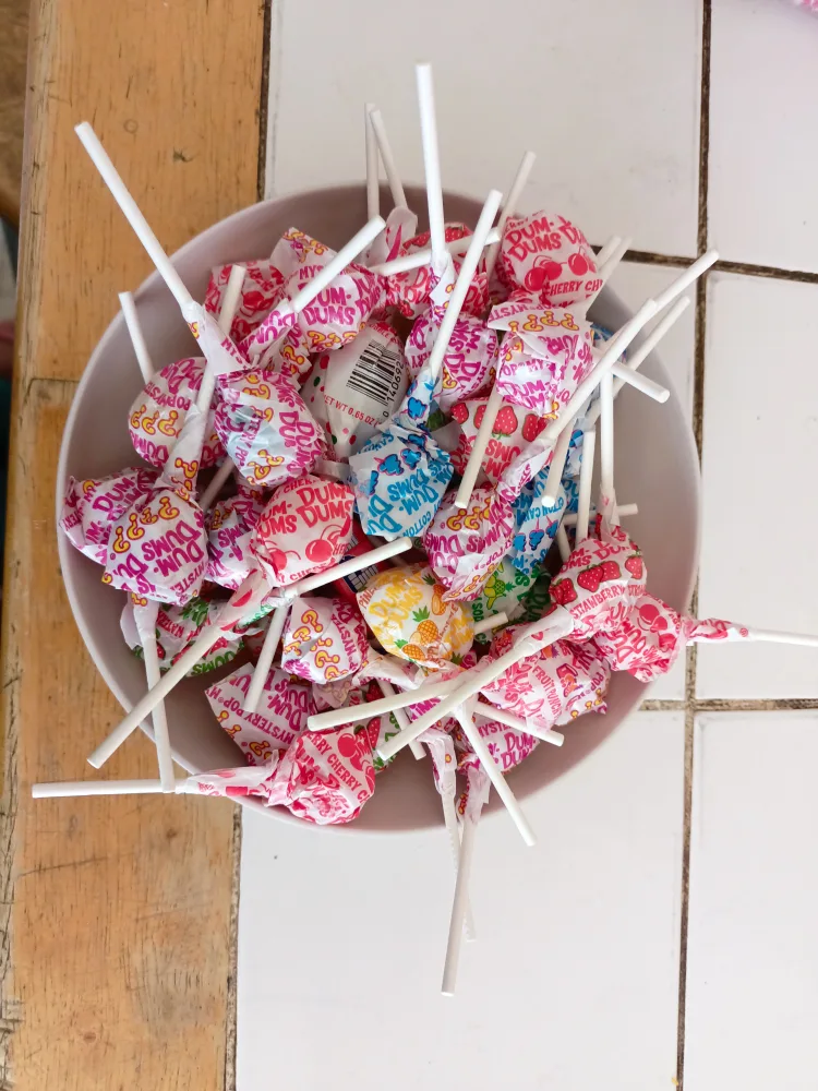 Dum-Dums Lollipops #freecycle thumbnail
