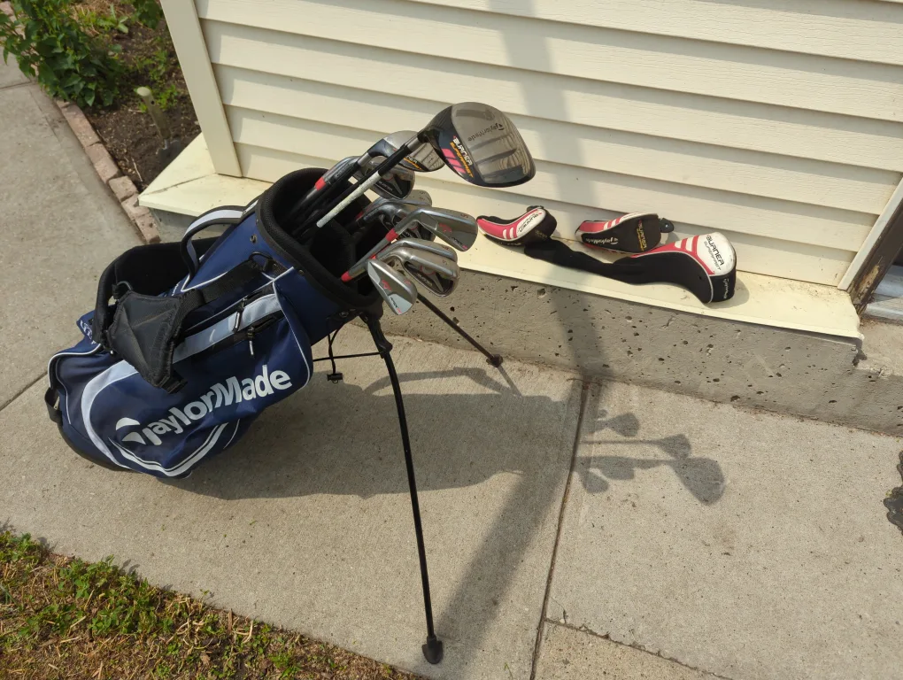 TaylorMade / Callaway Mixed Left hand Golf Club Set with Bag thumbnail