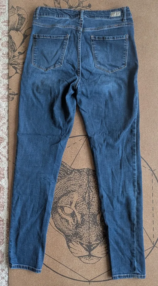 Tokyo Darling Jeans image indicator(3)