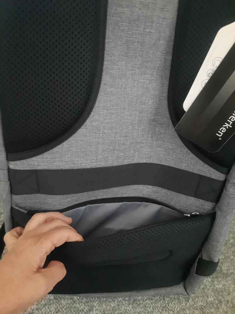 Grey Backpack with lots of space and pocket - photo 4
