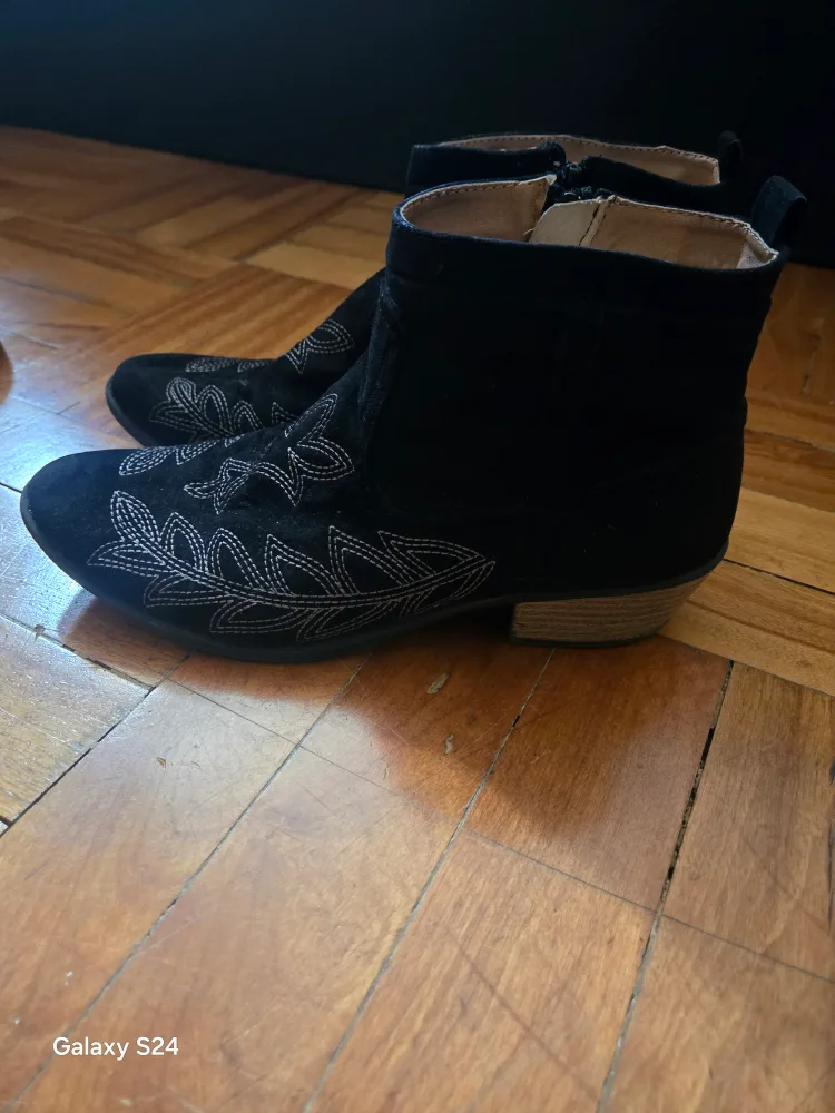 Reportage Black Ankle Boots, Size 8 image indicator(3)