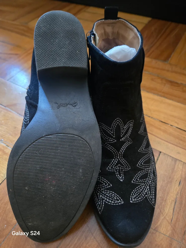 Reportage Black Ankle Boots, Size 8 image indicator(5)