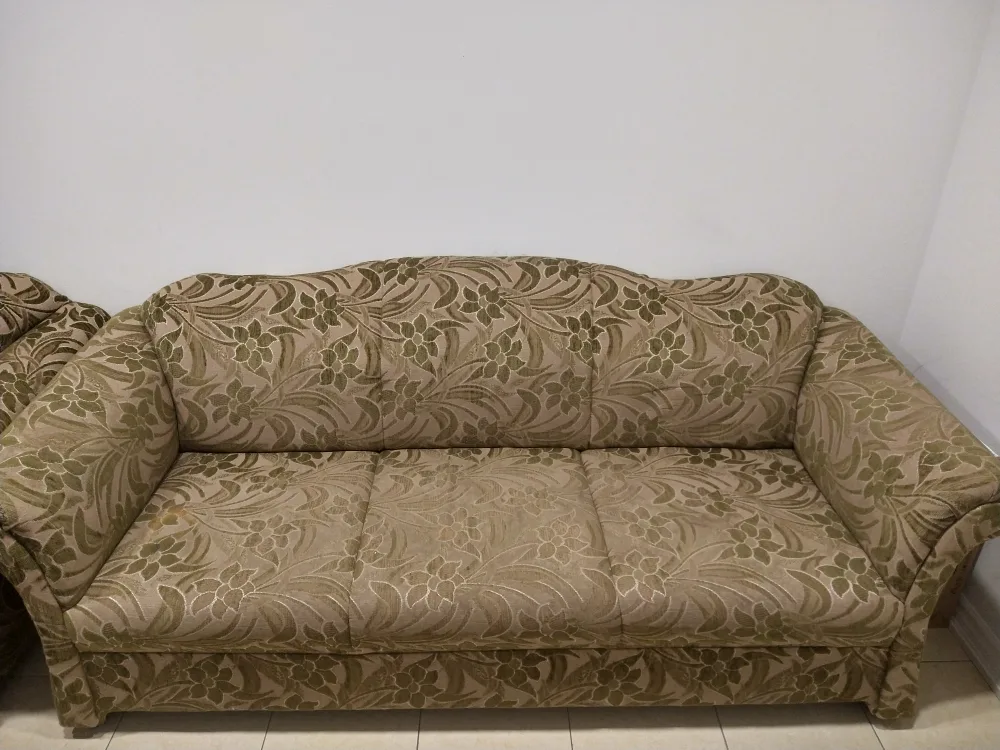 Vintage Floral Sofa and Armchair Set - Excellent Condition image indicator(4)