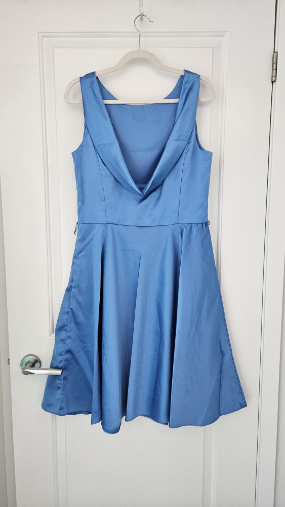 NEGOTIABLE - Stunning Blue Dress by Dessy Collection, Medium - photo 4
