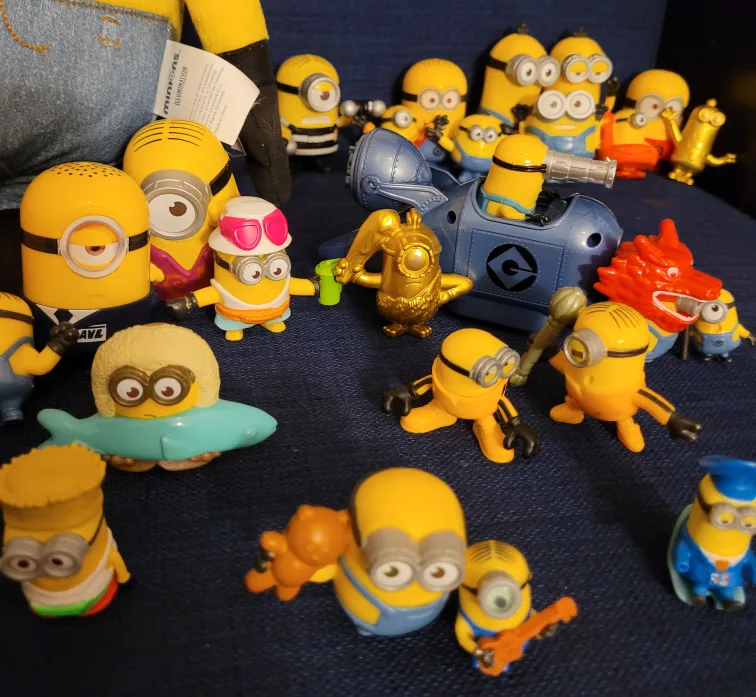 Minions Toy Collection image indicator(3)