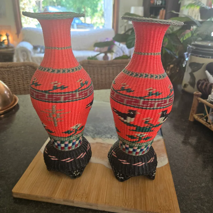 Vintage 1960s Scoubidou vases with Chinoiserie motif 10.5 " image indicator(2)