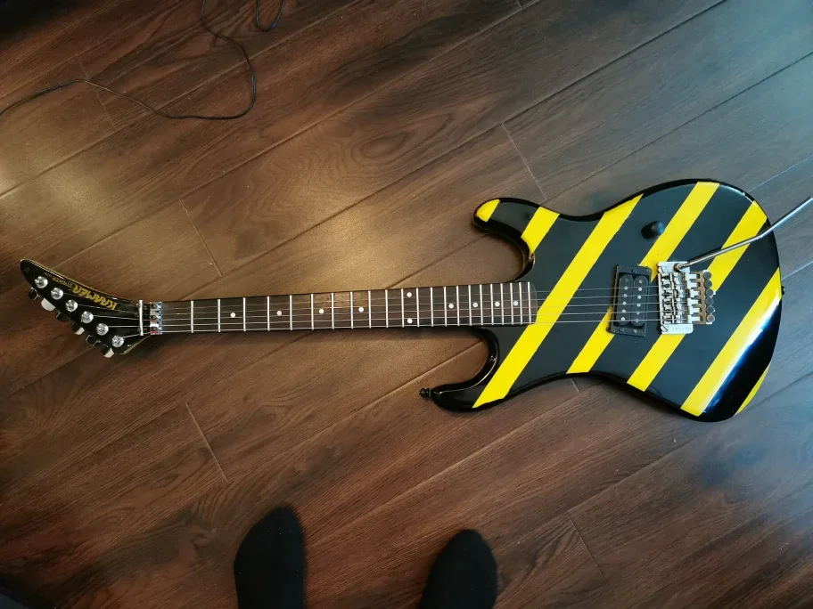 Kramer Striker 100 ST Electric Guitar thumbnail