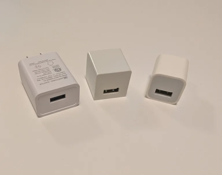 USB Charger Adapters - Various Models #freecycle thumbnail
