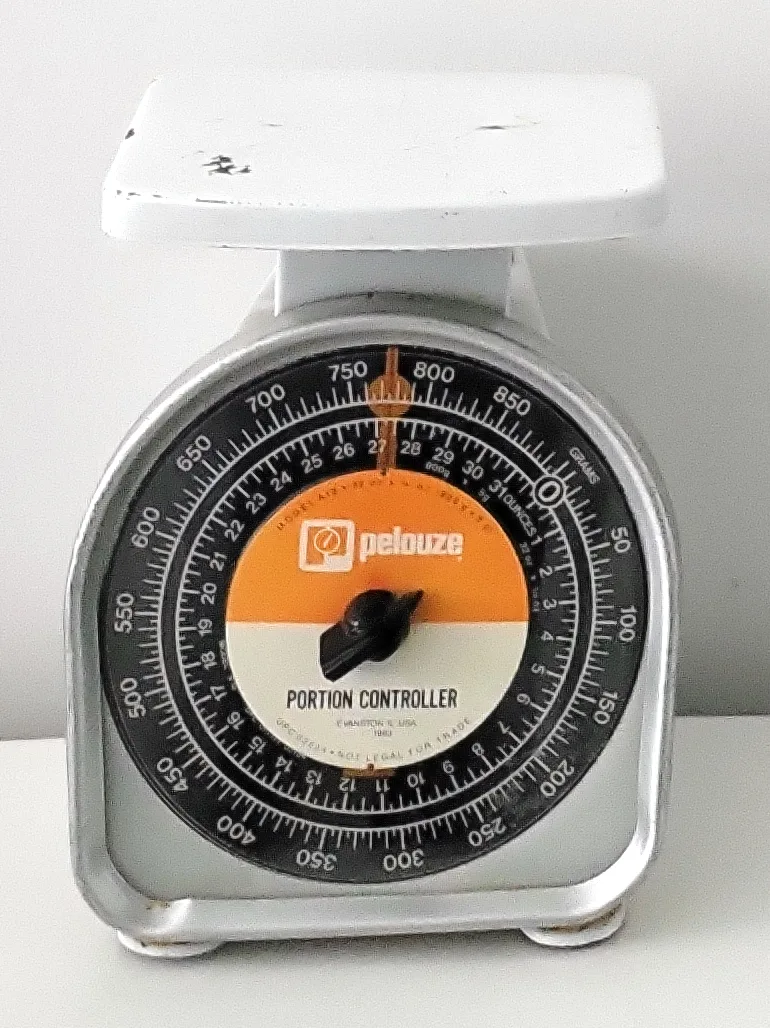 Pelouze Portion Controller Kitchen Scale image indicator(4)