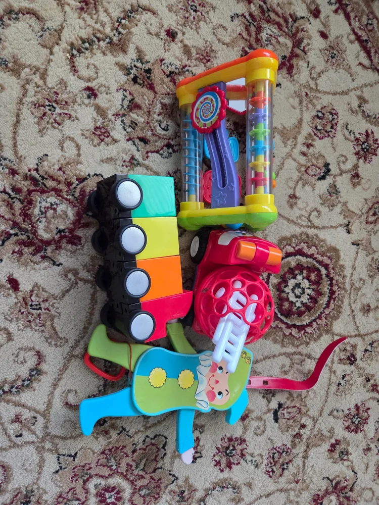 Kids Assorted Toys thumbnail
