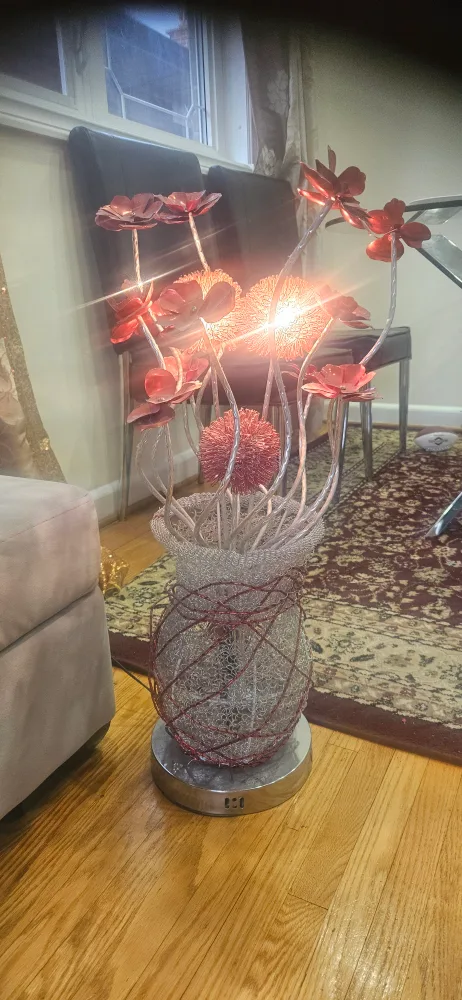 Flower Vase Table Lamp thumbnail