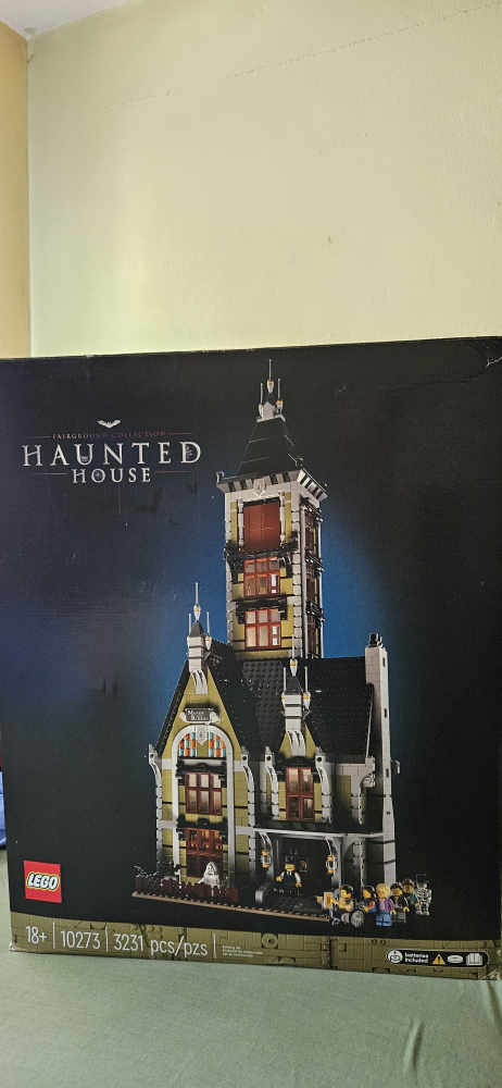 LEGO Haunted House