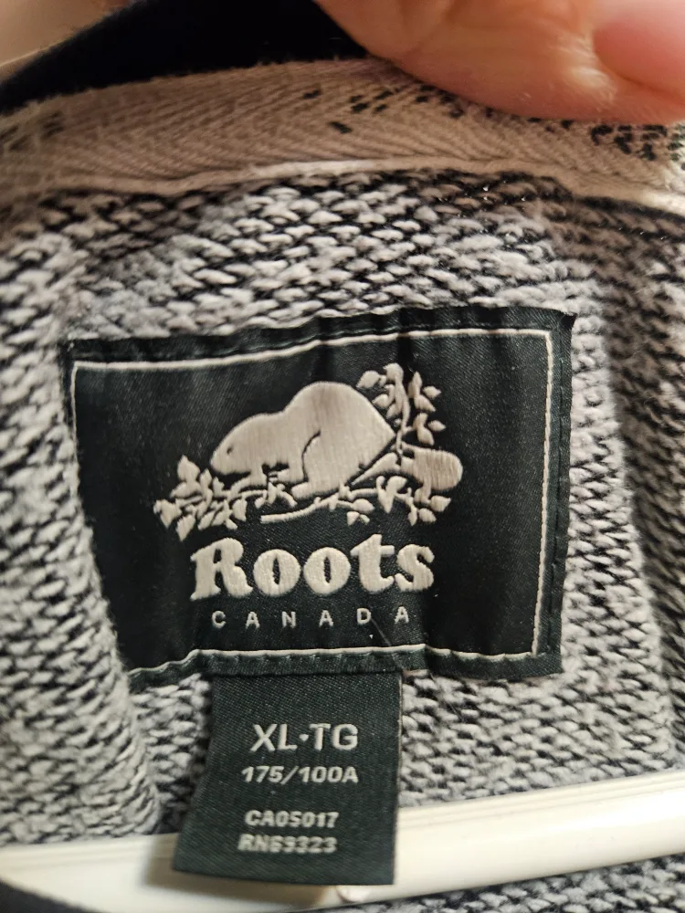 Roots Canada Sweatshirt XL image indicator(2)