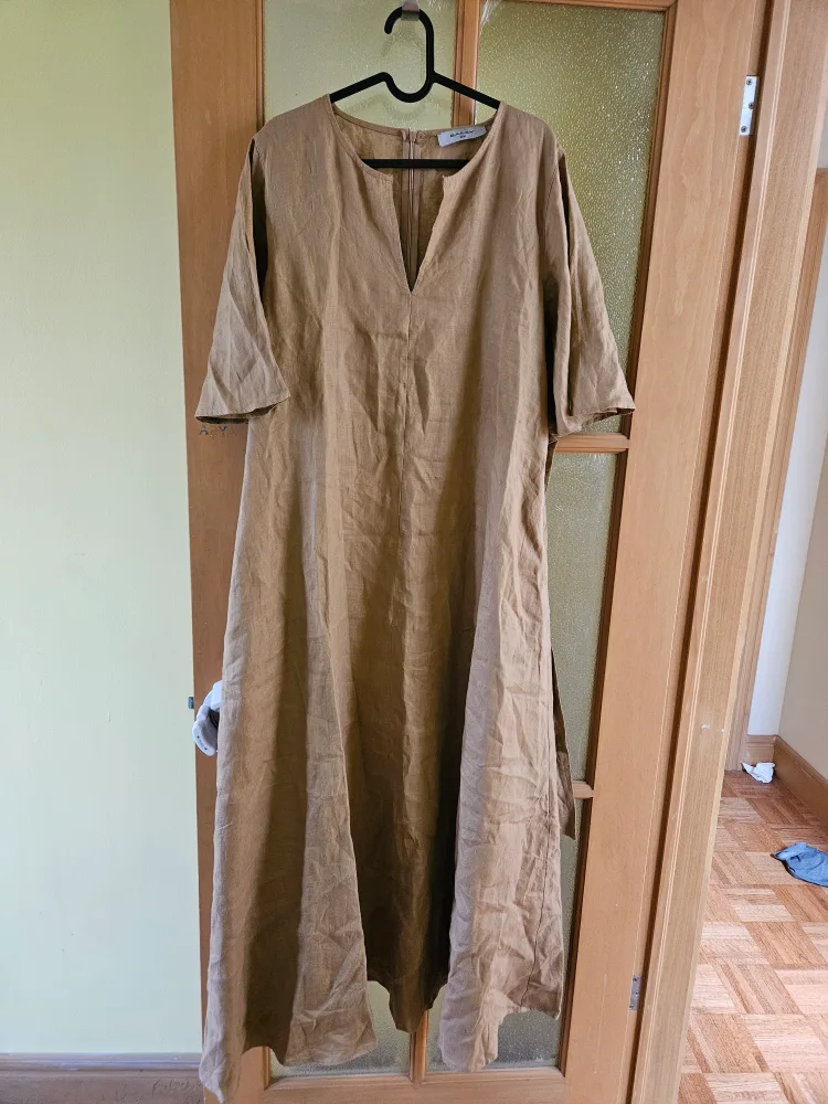 long linen dress image indicator(2)