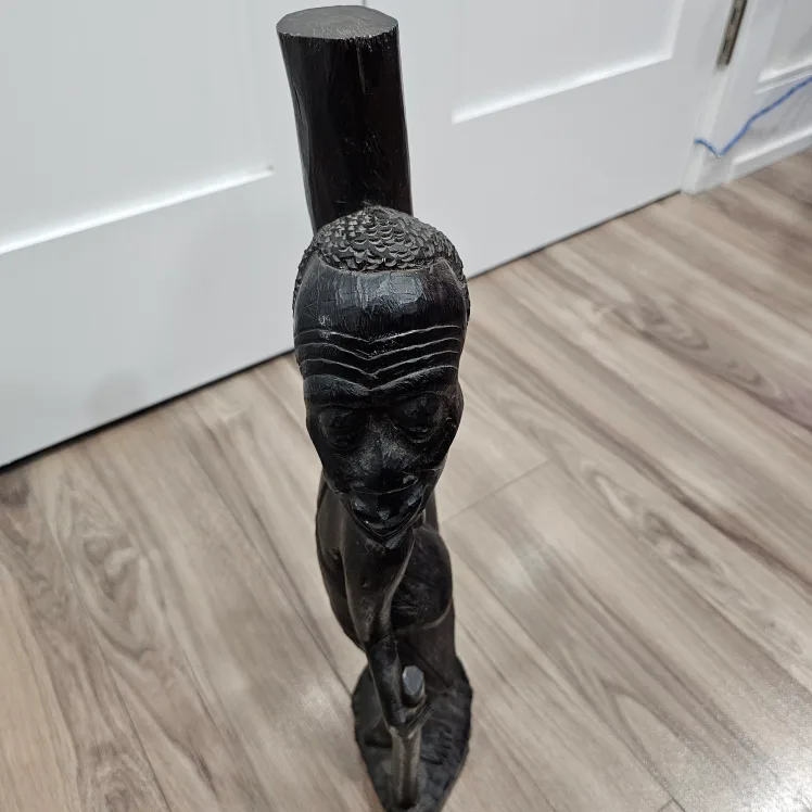 Wooden African Statue image indicator(3)