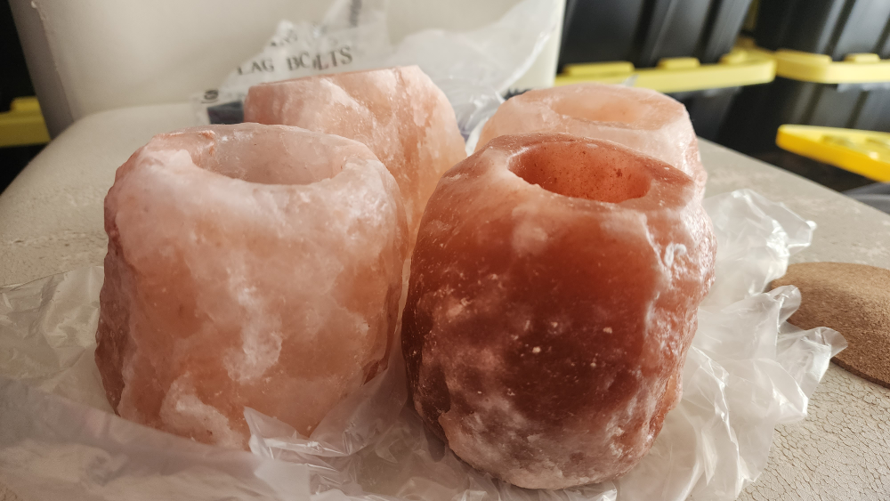 4 Himalayan Salt Candle Holders - photo 2