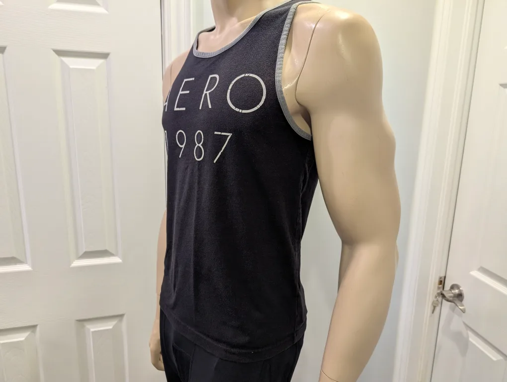 GUC - Men's Aeropostale Black Tank Top Size XS image indicator(3)