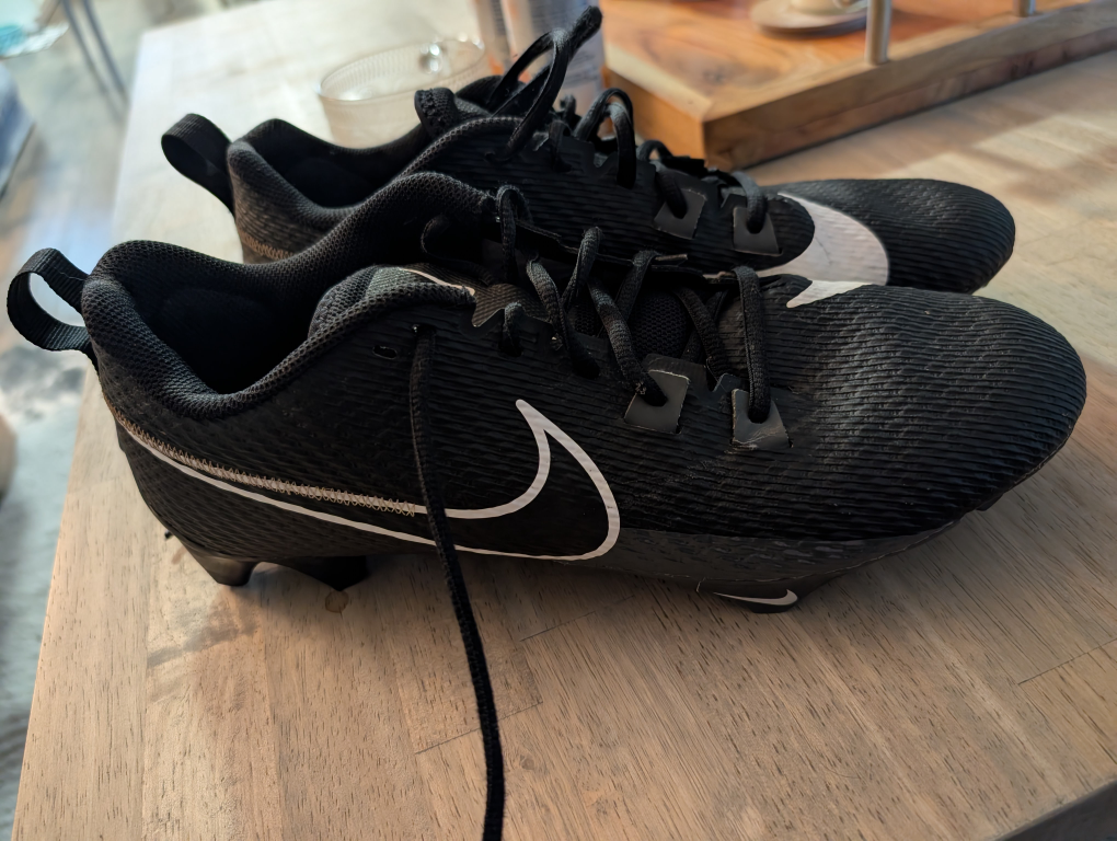 Nike Vapor Cleats - photo 3